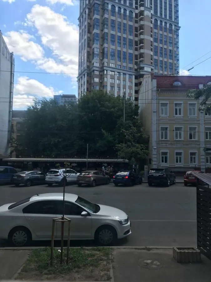Elements Hostels Kyiv 0*,